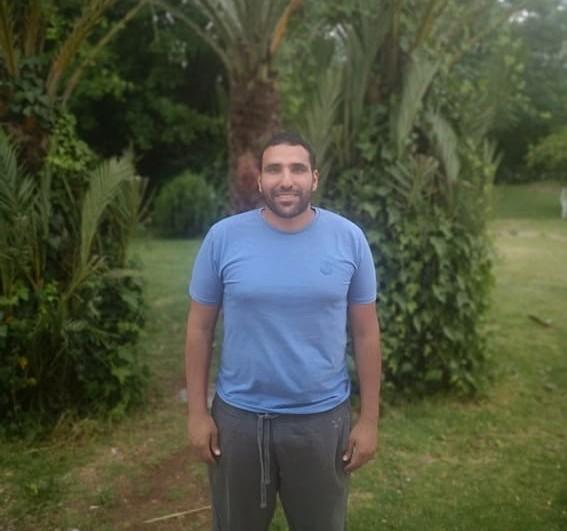 Fichier:Taha Touijri photo agriculteur.jpg